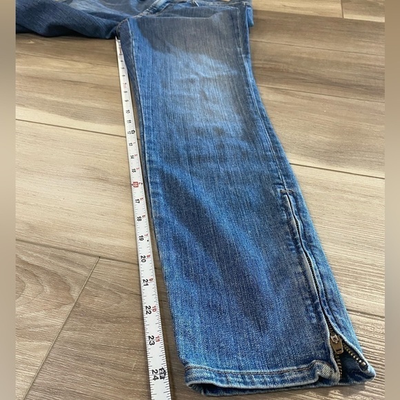 * j Brand Bliss Ankle Zips Skinny Capri Jeans - Picture 4 of 12